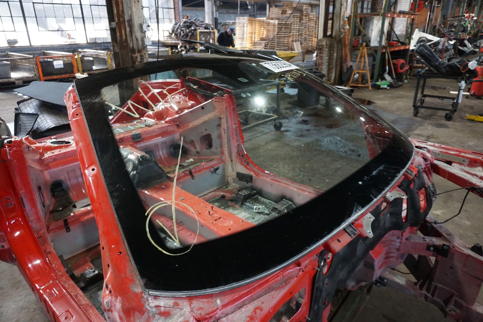 Local Pickup Only! Front Windshield Glass OEM 69754900 Ferrari California 08-14