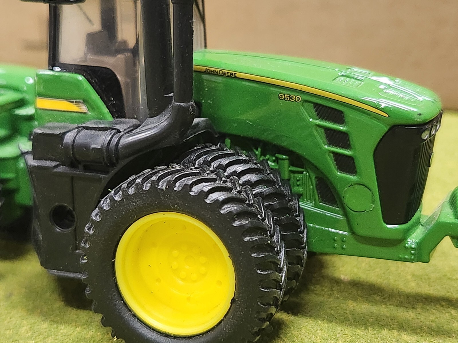 1/64 ERTL JOHN DEERE AIR SEEDER SET/ 4 PIECE SET/ FARM TOY eBay