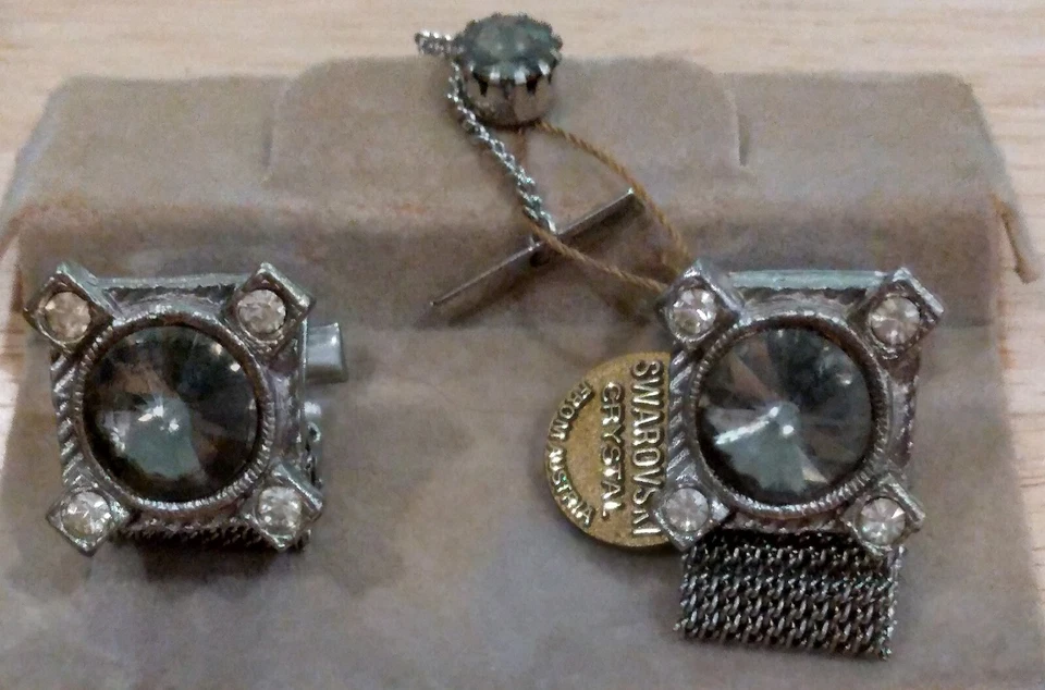 Vintage Swarovski Crystal Men's Cufflinks & Tie Back Set - Image 2 of 4