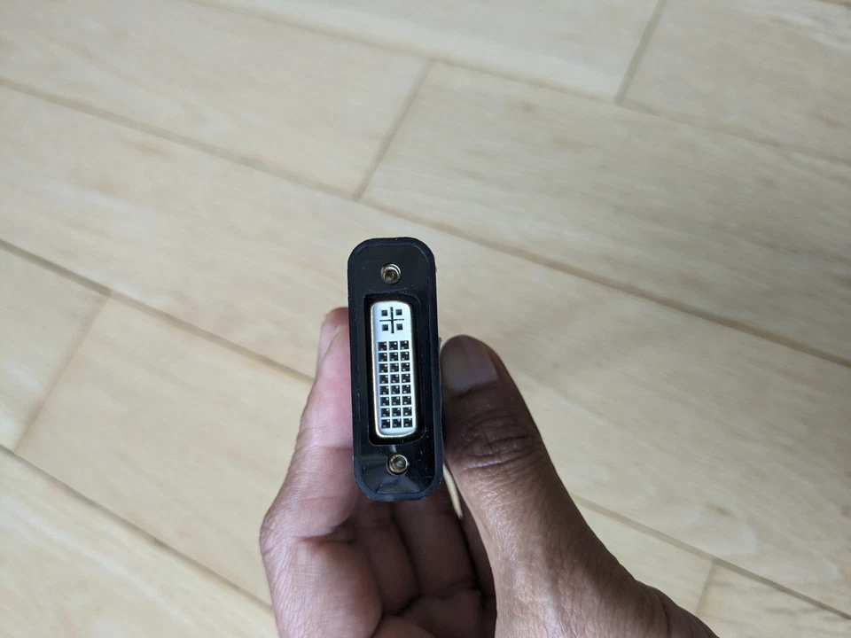 New DisplayPort Computer to DVI Adapter Gold-Plated. Cable Matters Brand. 7.9" - Image 3 of 4