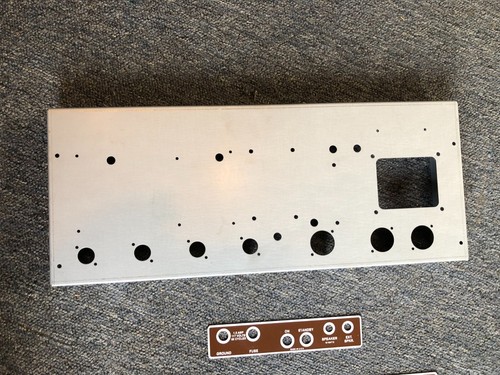 6G6AB Blonde Bassman with finished face plates and cap pan. - Picture 4 of 5