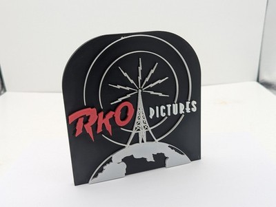 RKO Pictures - 3D gedrucktes Filmlogo.  wandmontage. 150mm breit