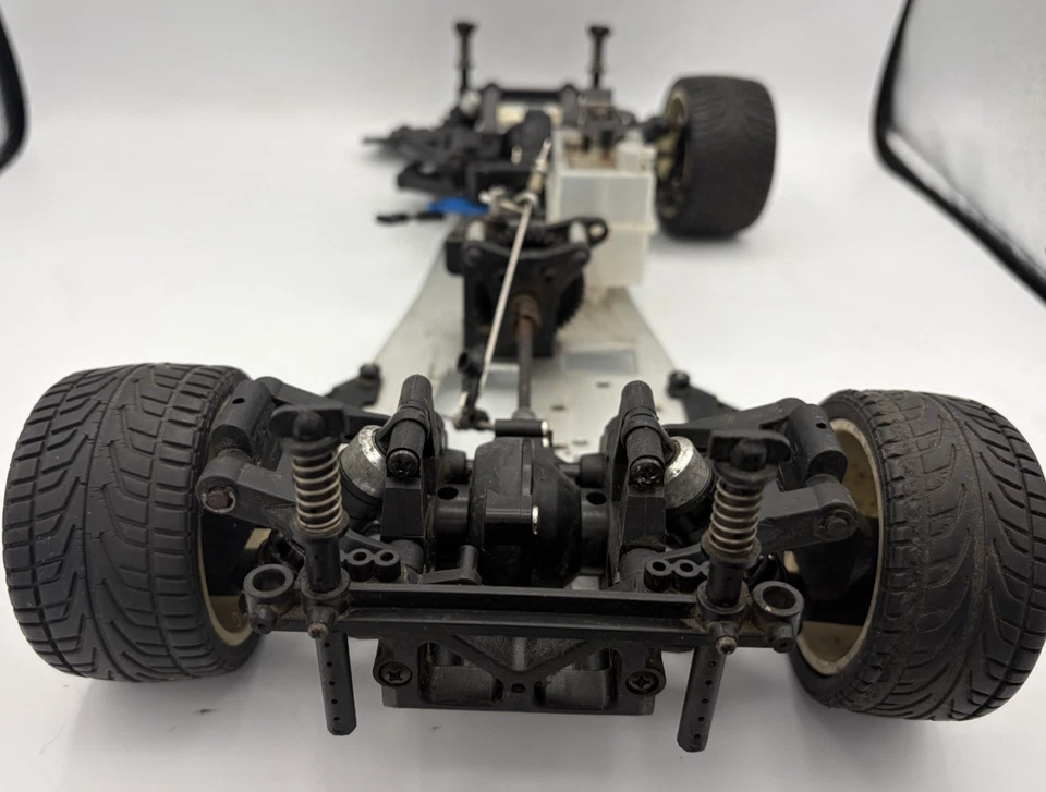 For parts Kyosho Superten FW-03? FW03 some parts lost - Image 4 of 4