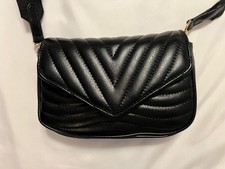 Black Quilted Crossbody Purse w/ Gold Hardware & Wide Strap + Chain & Coin Pouch