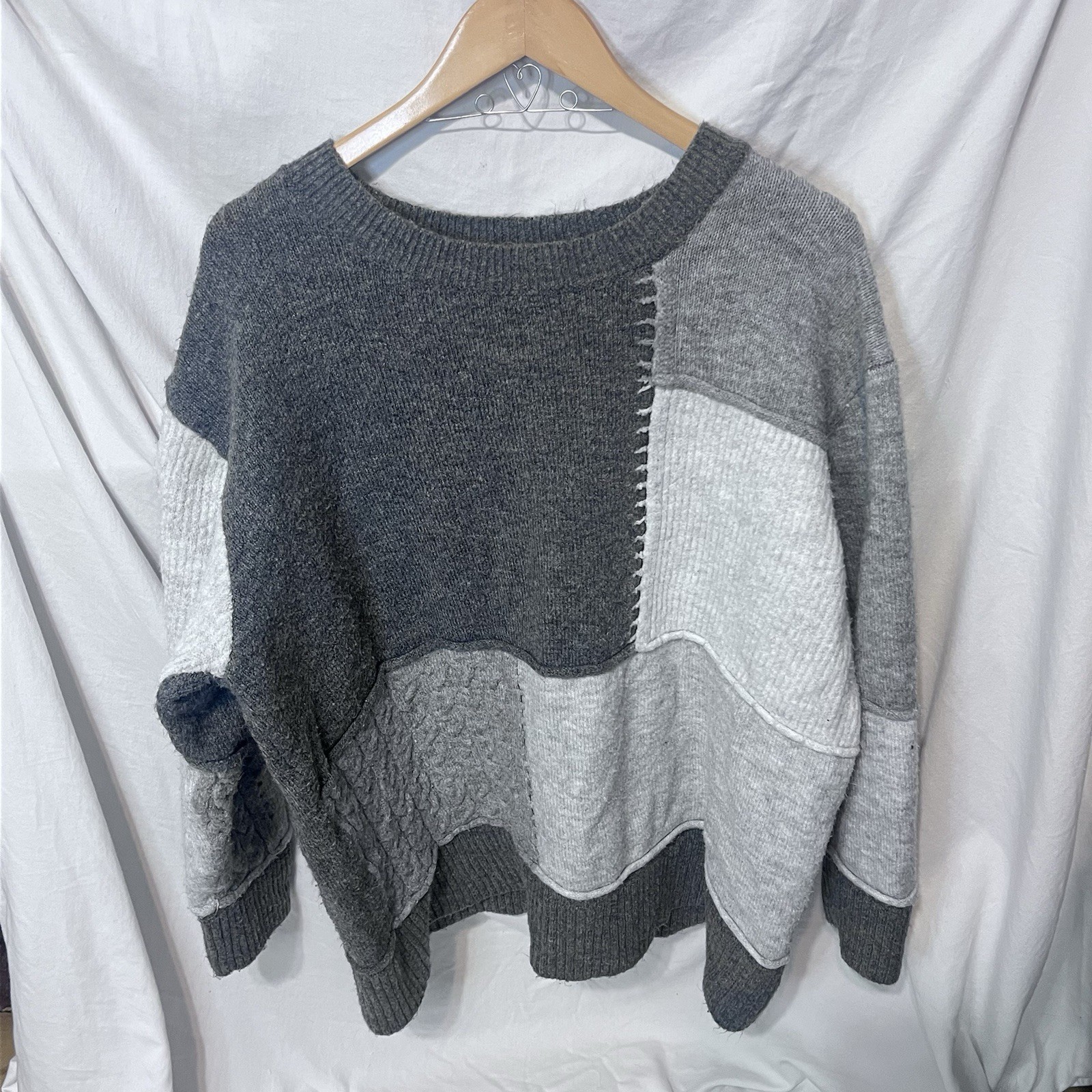 ZARA Oversized Patchwork  Pullover Sweater S  Gra… - image 1