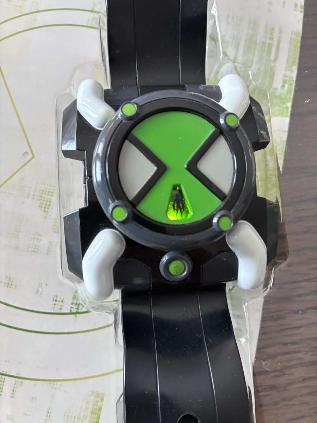 Ben 10 Omnitrix F/X Watch 2011 Lights Sound Effect Cartoon Network Original Box