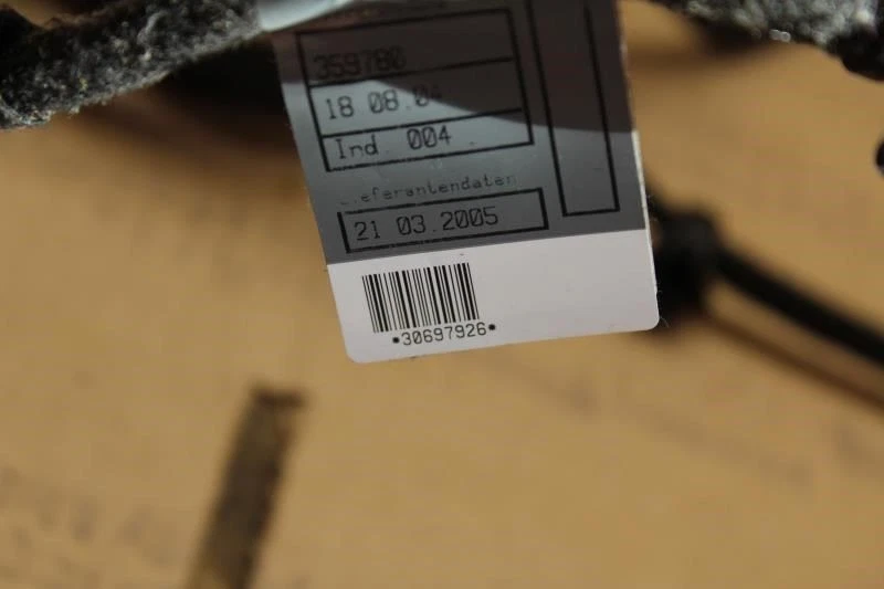 Volvo V70 2005 2006 2007 pasajero asiento delantero motores arnés de cables hebilla de cinturón Foto 4 de 4