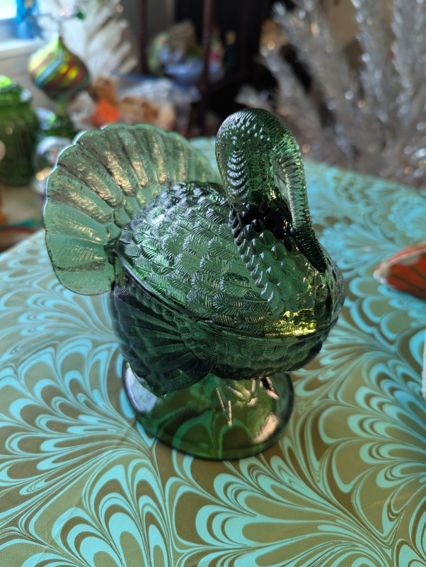 L E Smith Vintage Gree Glass Turkey Covered Candy Dish