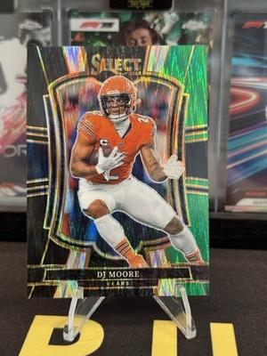 2025 Panini Select Premier DJ Moore #173 Green & Black Shock Prizm
