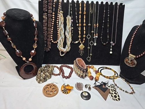 Vtg Now Brown Mixed Bulk Costume Jewelry Lot Necklaces Bracelets Earrings #1003