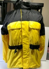 First Gear Men’s Size M Premium Riding Equipment Hooded Jacket 3M Scotchlite 