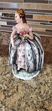 Figura de porcelana italiana vintage #2055 dama con flores 12"
