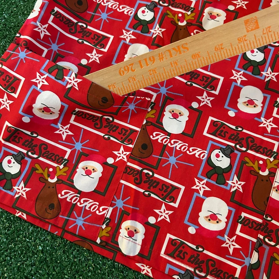 The Scrub Co. Christmas Scrub Top Santa Reindeer Holiday Print Retro Mens Large - Image 4 of 4