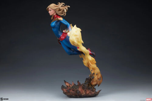 Marvel Captain Marvel Premium Format Figure Sideshow 300799 - Picture 3 of 9