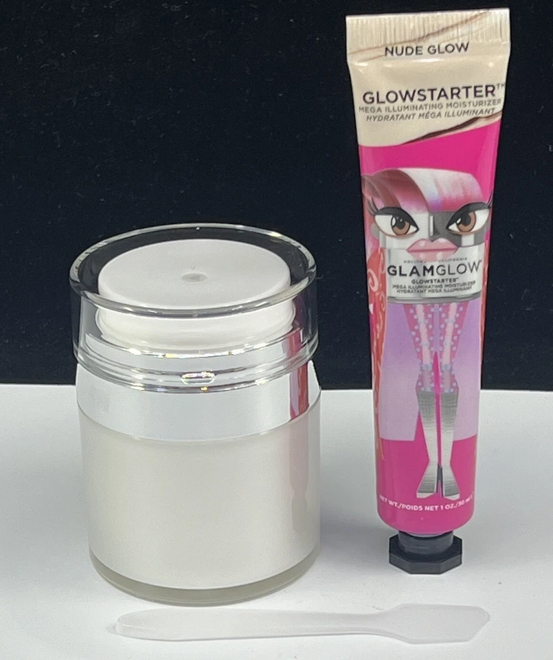 GlamGlow GLOWSTARTER Mega Illuminating Moisturizer Nude Glow 1oz Jar Or Tube - Image 4 of 4