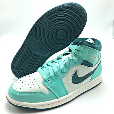 未使用 NIKE WMNS AIR JORDAN 1 MID 24cm Air Jordan 1 Mid Women's Shoes. Nike IL