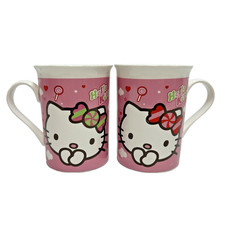 Set of 2 Hello Kitty Coffee Tea Hot Chocolate Mugs Micro  Dishwasher Safe 2012