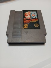 Super Mario Bros NES 5 Screw Version **Missing Middle Screw**
