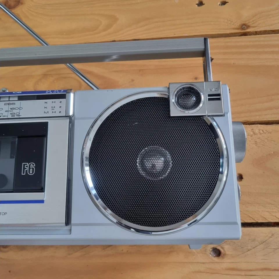 Panasonic RX-F6L Mini Boombox Radio K7 Vintage - Photo 4/4