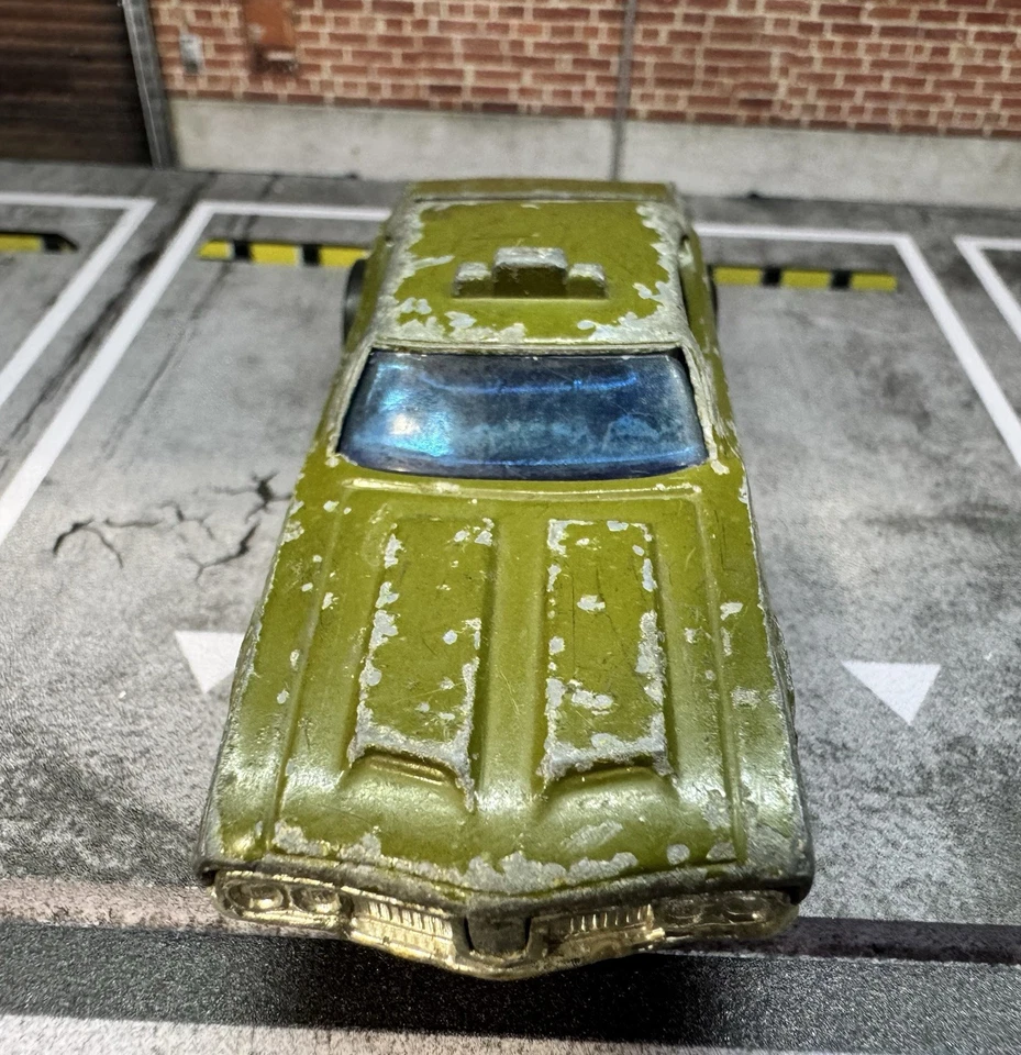 Coche Olive Staff Hot Wheels Redline 1976 muy buen estado vintage Hong Kong Foto 3 de 4