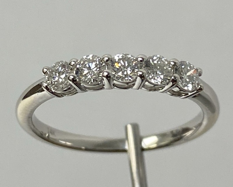 14K White Gold 5 Stone Round Lab Grown Diamond Half Eternity Band 2.2g size 6.75