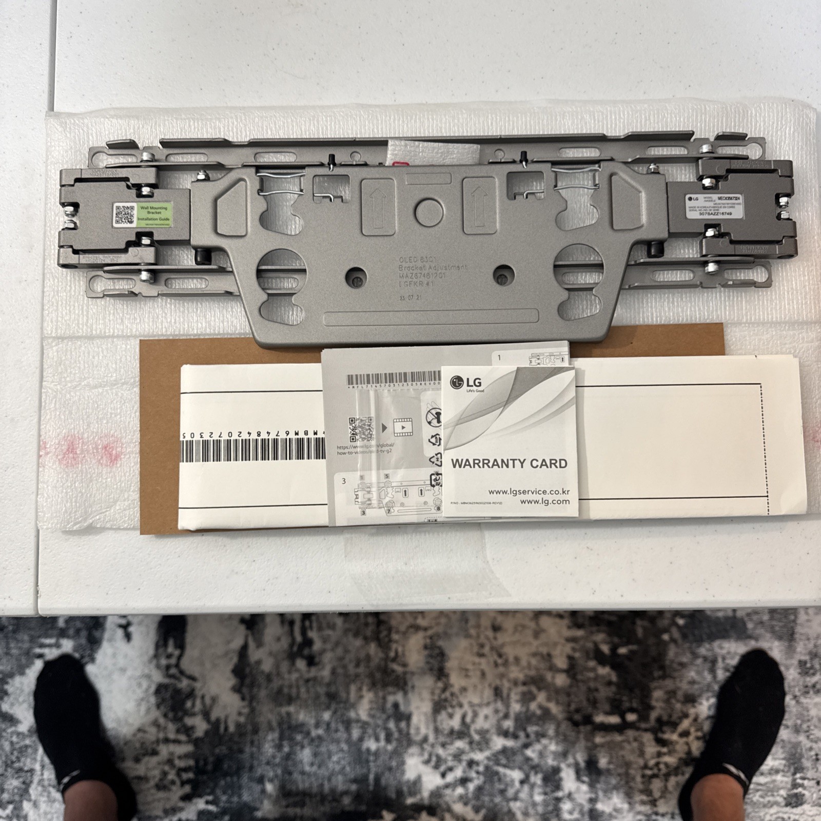 LG Gallery OLED TV Flush Wall Mount G2-G5