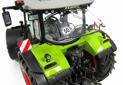 Wiking Claas Arion 650 St. V Tractor 1:32 Scale Model Limited