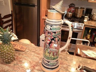 VINTAGE GERMAN BEER STEIN HUGE !