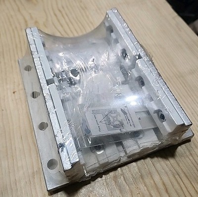 1530 T-Slot Extrusion Sleeve Bearing Carriage Heavy Duty 3'' Wide 6'' Long Slide
