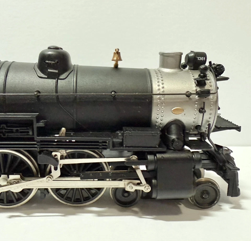 Bachmann Spectrum 84014 HO PRR K4 Pacific Steam Loco & Tender #1361 DCC Ready - Image 4 of 4