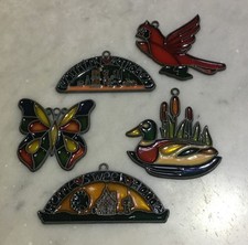 Vtg. Lot 5 Stained Glass Duck Butterfly Red bird Others Sun Catcher . S2-2