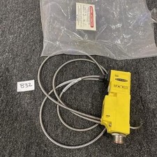 Banner RPBR / RSBF Maxi-Beam Photoelectric Sensor + 2 Sensing Tips Attached