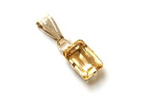 9ct Gold Small Citrine Pendant no Chain Gift Boxed Necklace Made in UK 
