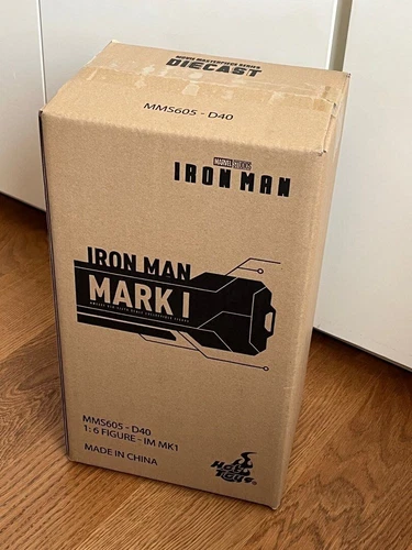 Figura diecast Hot Toys MMS605D40 Iron Man Mark 1 i 1/6 edición normal