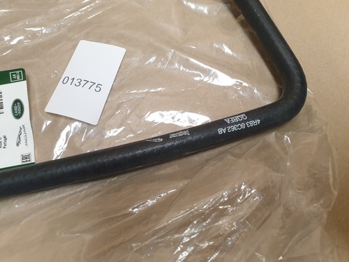 Jaguar S Type XF XJ 2.7 & 3.0 Diesel Expansion Tank Vent Hose XR832983 Genuine - Picture 8 of 8
