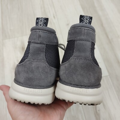 UGG Men display picture 3