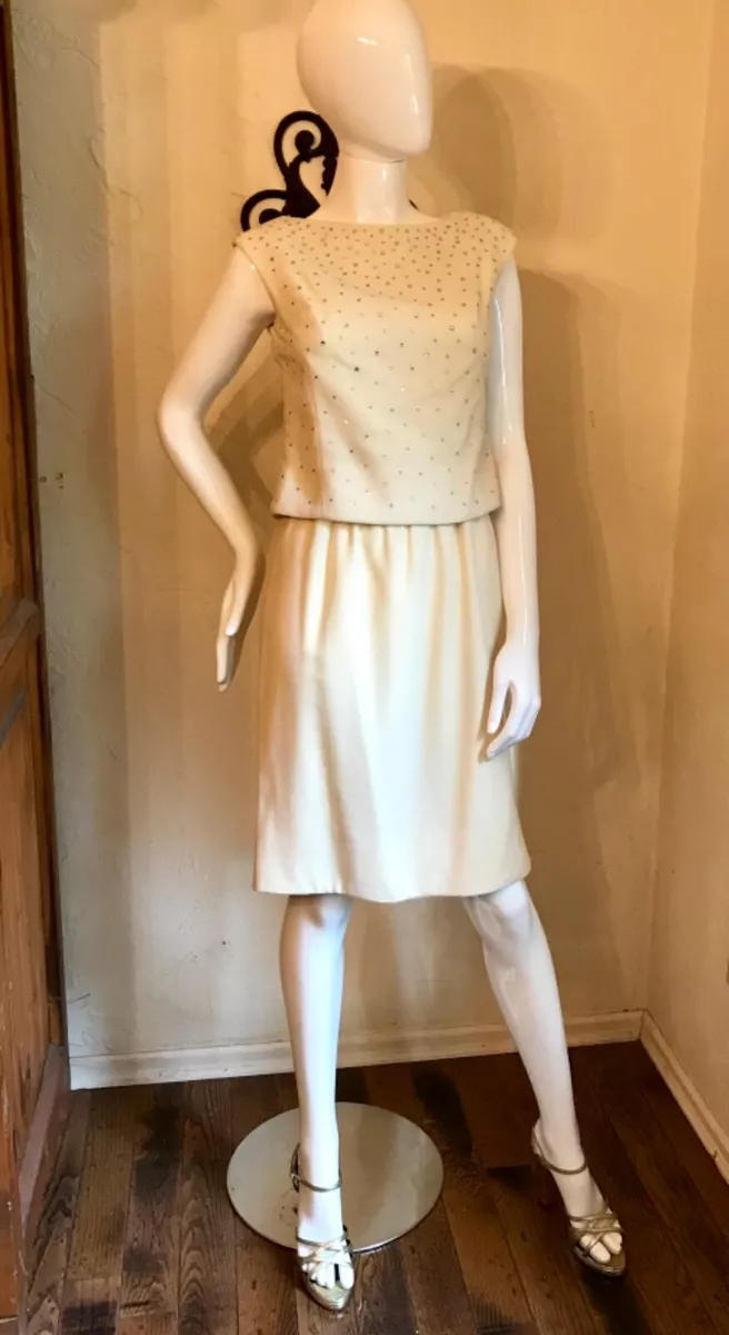 Saks fifth top avenue white dresses