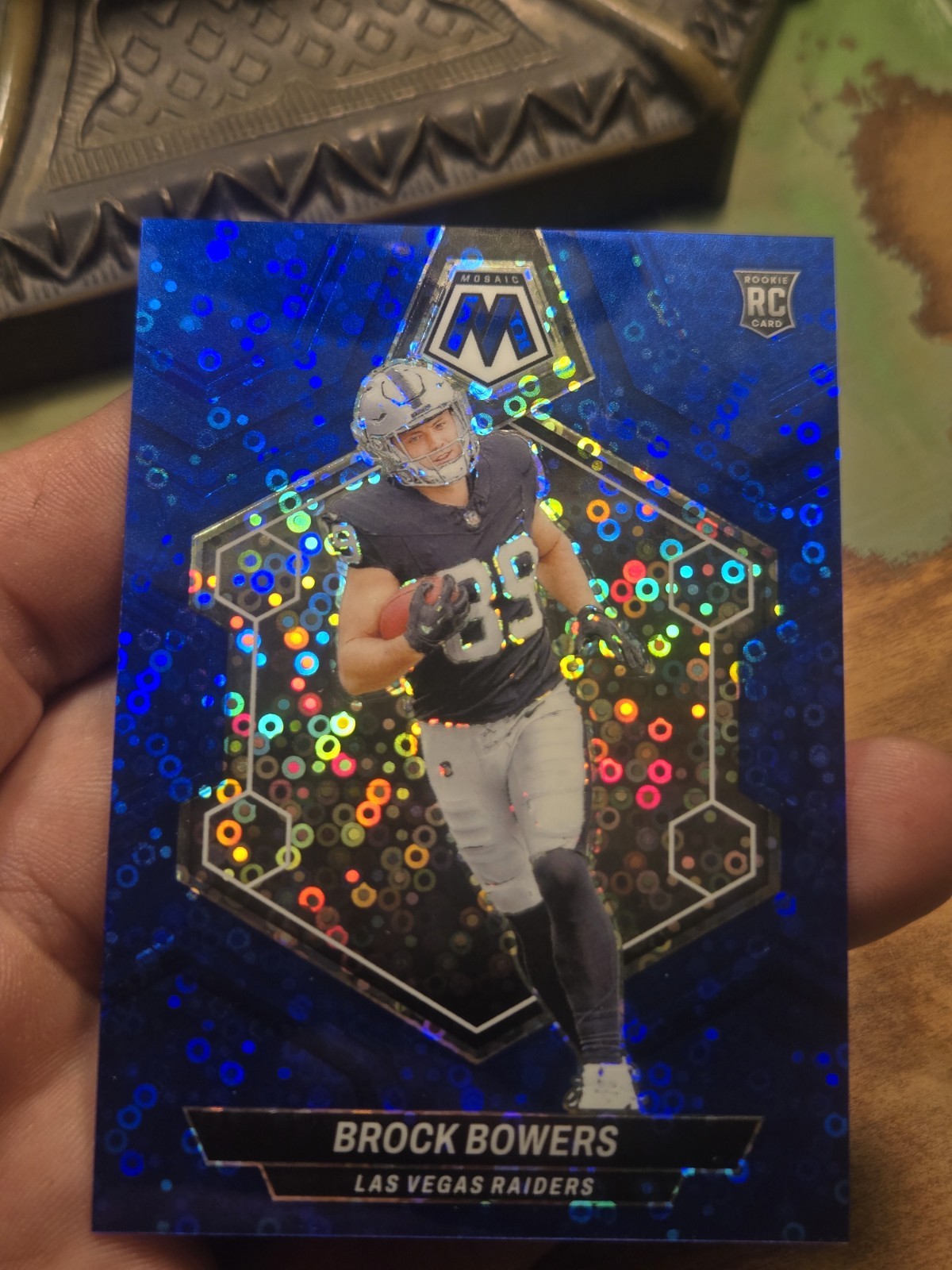 2024 Panini Mosaic #313 Brock Bowers Blue No Huddle 65/75