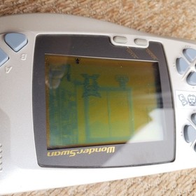 Bandai WonderSwan Console SW-001 Pearl White / Silver Tested & Working w/ Charm