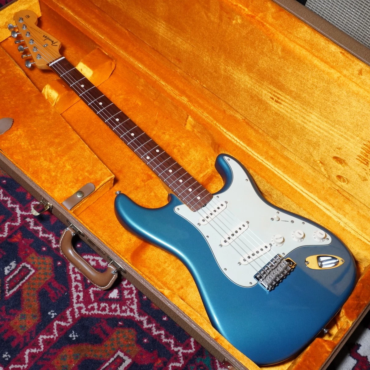 Fender Custom Shop 1960 Stratocaster Nos - огромный выбор по