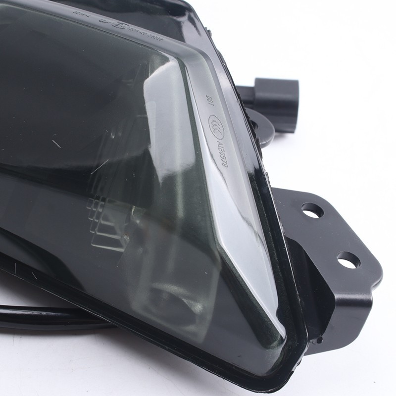 1 pair X LED Front Turn Signal Lamp For KAWASAKI Ninja ZX-6R 2024