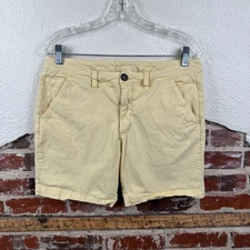 Chubbies Originals Shorts Mens 30 Yellow Stretch Casual Cotton Blend Summer