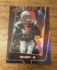 2005 bowman’s best #9 tom brady; red foil /499 holo refractor