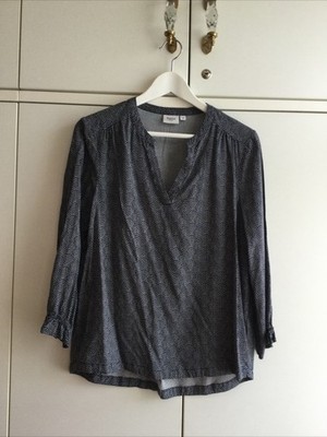 Saint Tropez Bluse Gr. M 38 blau geblümt, schön!