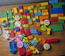 Approximately 90 Pieces LEGO Brand Building Blocks With Plastic Box
