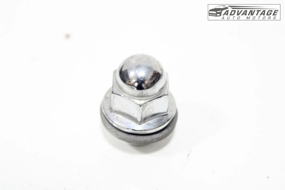 Juego de 20 pernos de tuerca de llanta deportiva MITSUBISHI OUTLANDER 2011-2024 OEM Foto 2 de 4