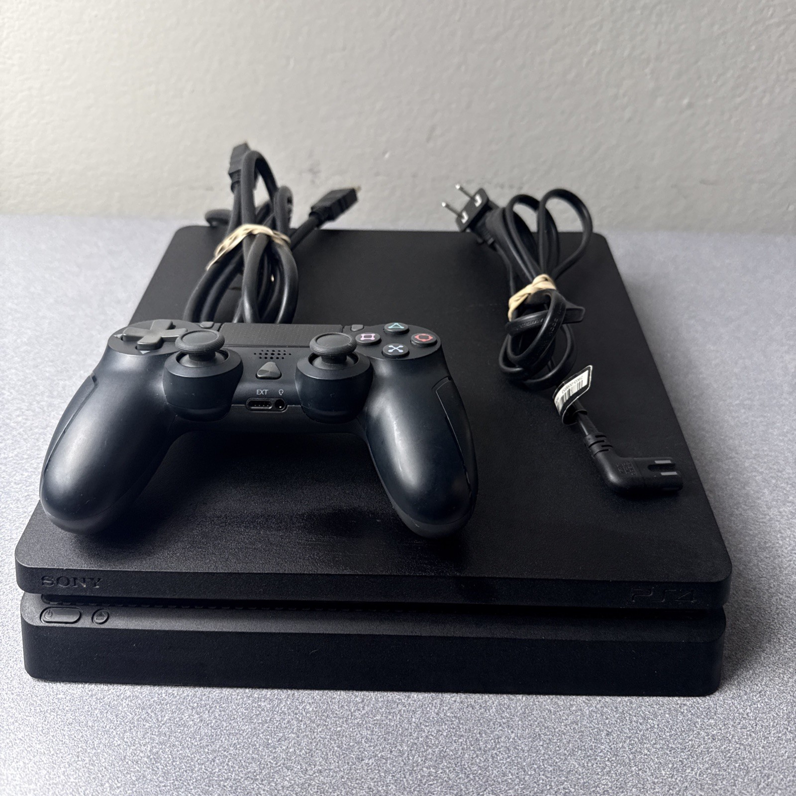 Sony Playstation 4 500GB Black Console PS4 W/ Controller & Cords Tested Working!