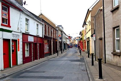 Foto A2 Ennis - Parnell Street - Blick nach SW c2012
