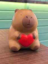 Squishy Toy Capybara for release stress. 9.5cm height.