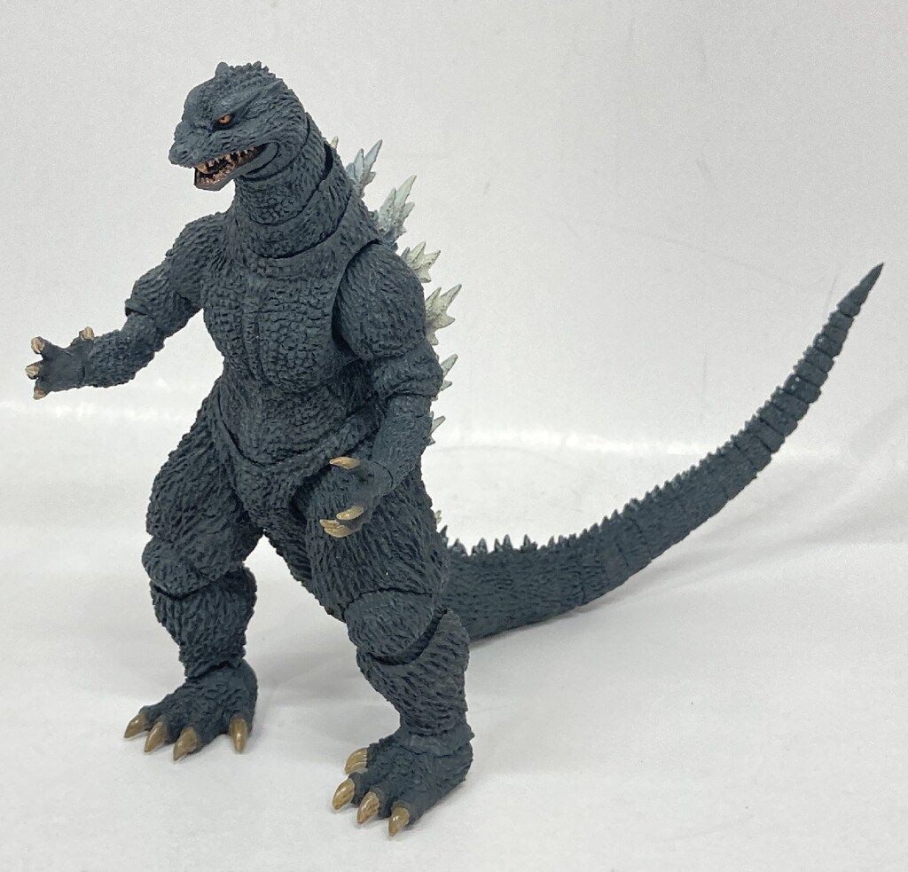 USED] BANDAI SPIRITS S.H.MonsterArts Godzilla (2004) 